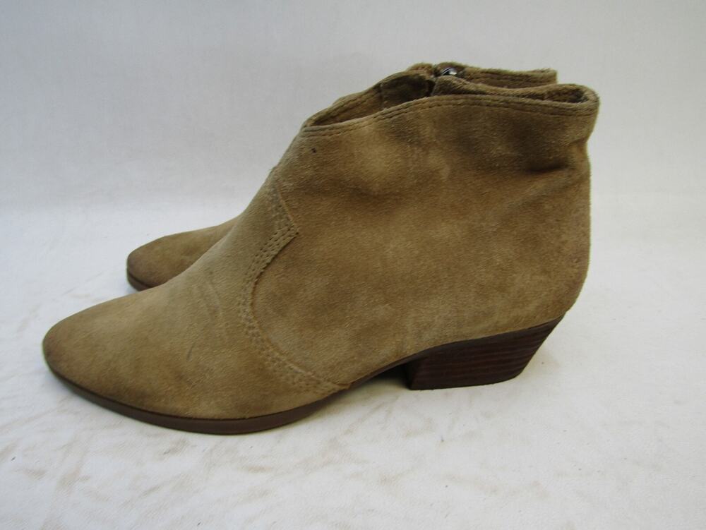 Vince Camuto Womens Size 7 M Brown Suede Zip Ankle Fashion Boots Bootie